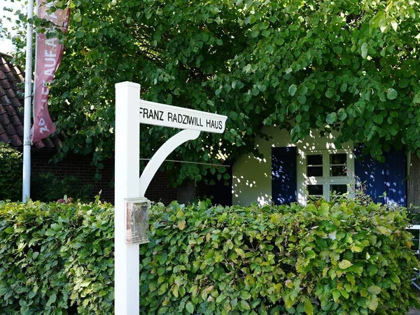Bild 0: Franz Radziwill Haus